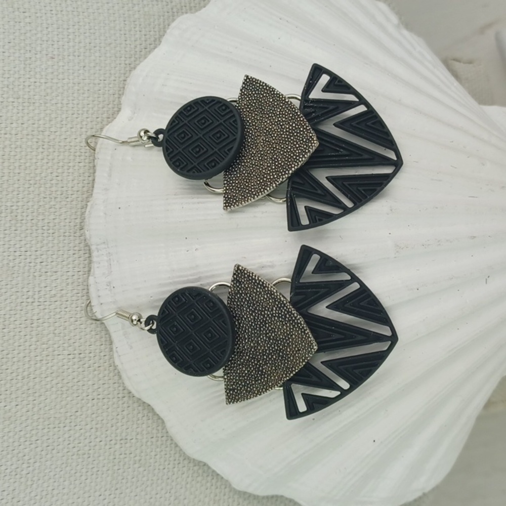 Industrial Design Black & Silver Metallic Textured Mod Art Dangling Earrings